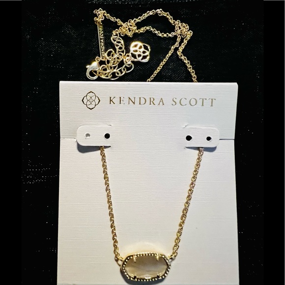 🆑 KENDRA SCOTT NECKLACE  CLOSET CLEARANCE-PRICE FIRM REDUCED FROM $40 - Picture 8 of 8